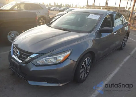 2017 Nissan Altima 2.5 Sv z USA, uszkodzony, nr VIN 1N4AL3AP6HC156326